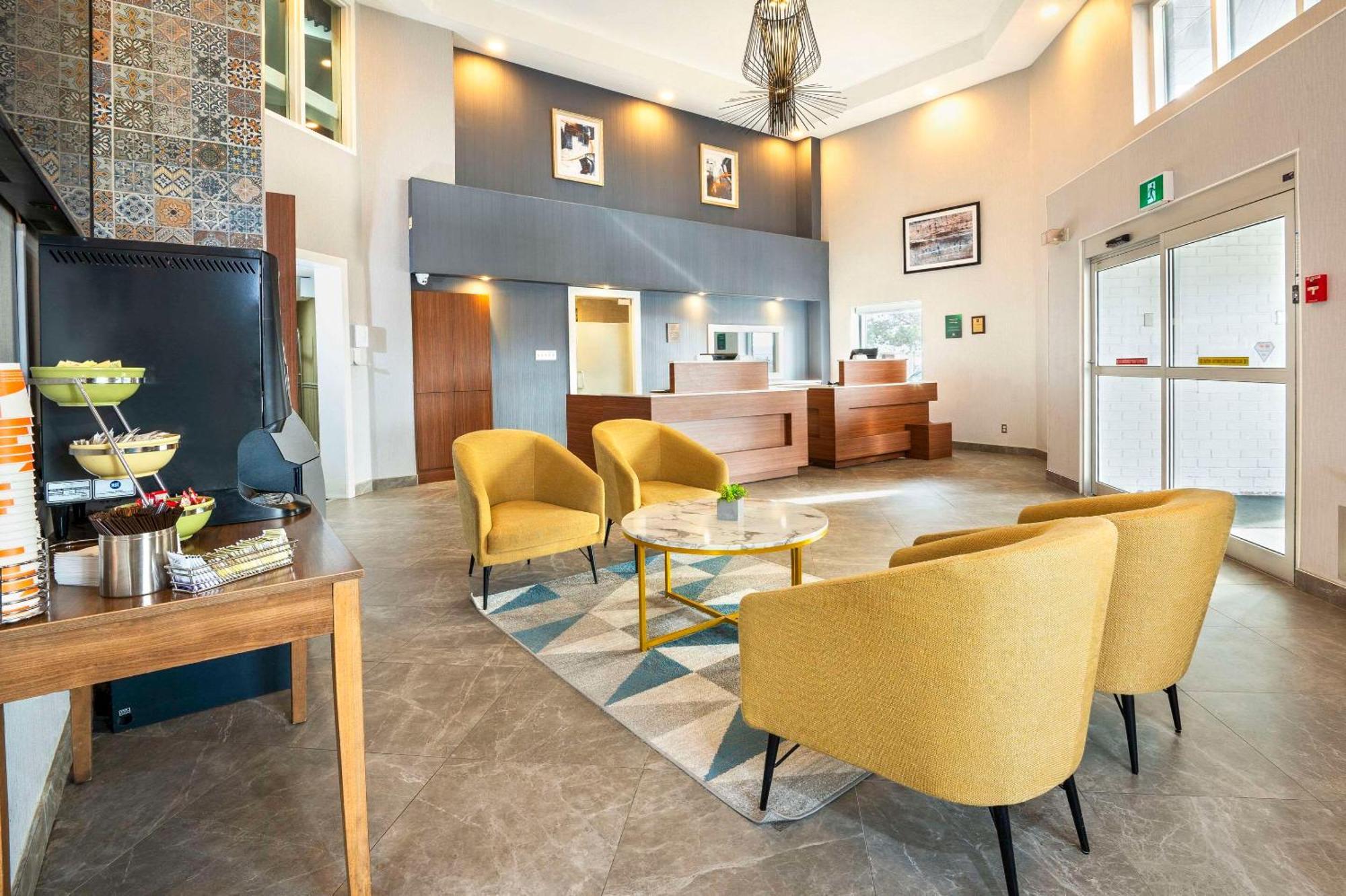 Quality Suites Whitby Buitenkant foto