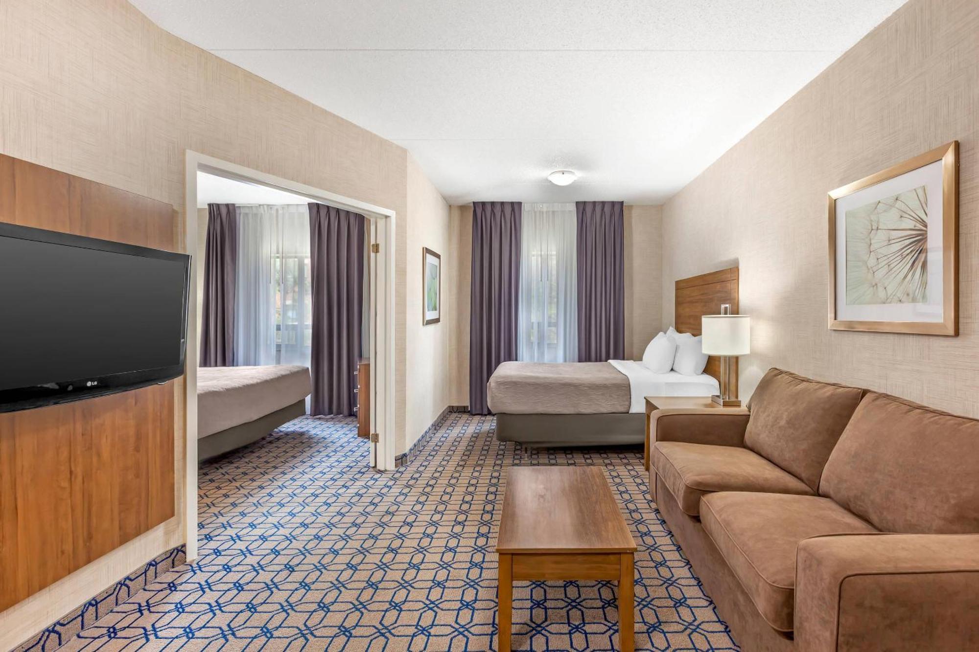 Quality Suites Whitby Buitenkant foto