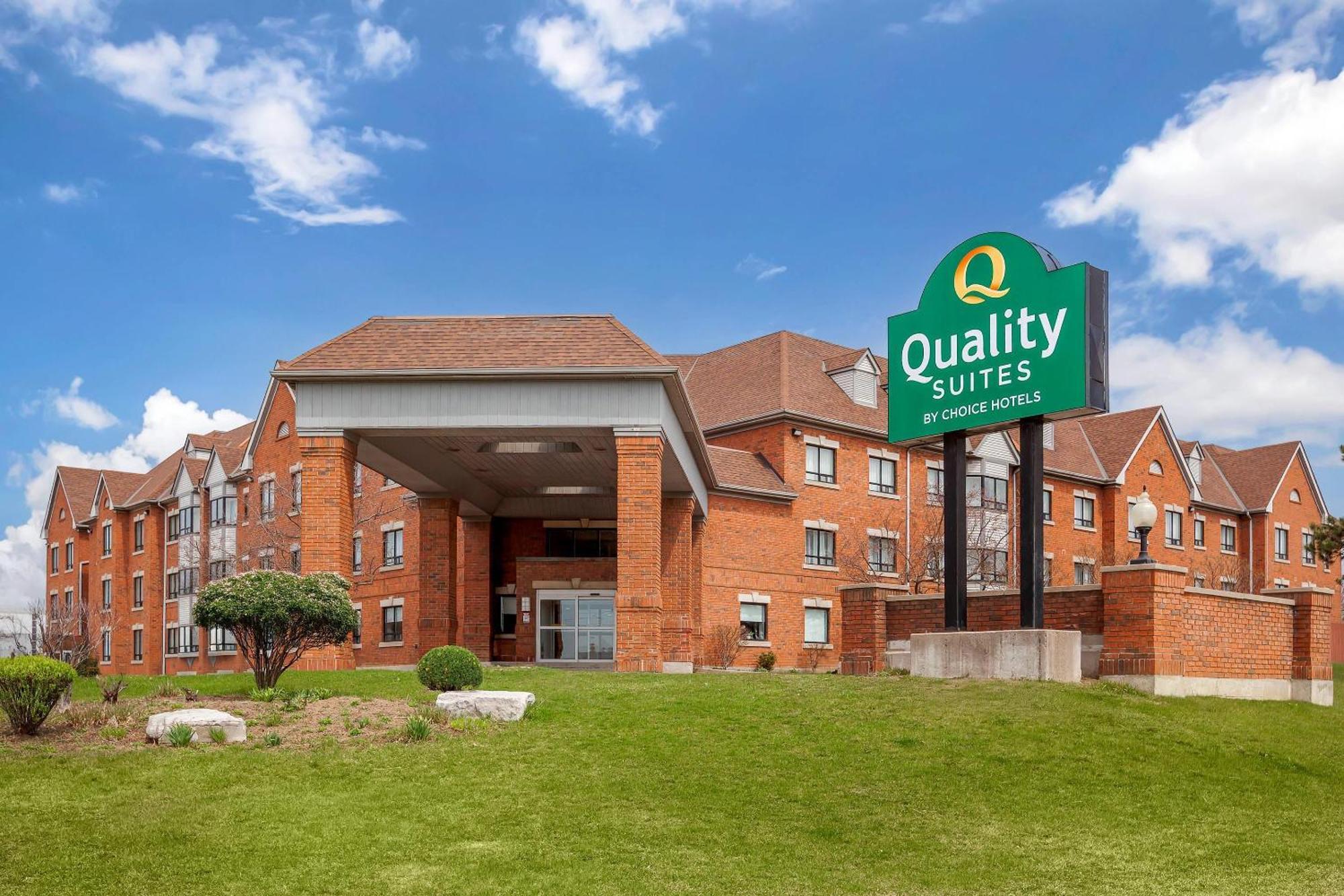 Quality Suites Whitby Buitenkant foto