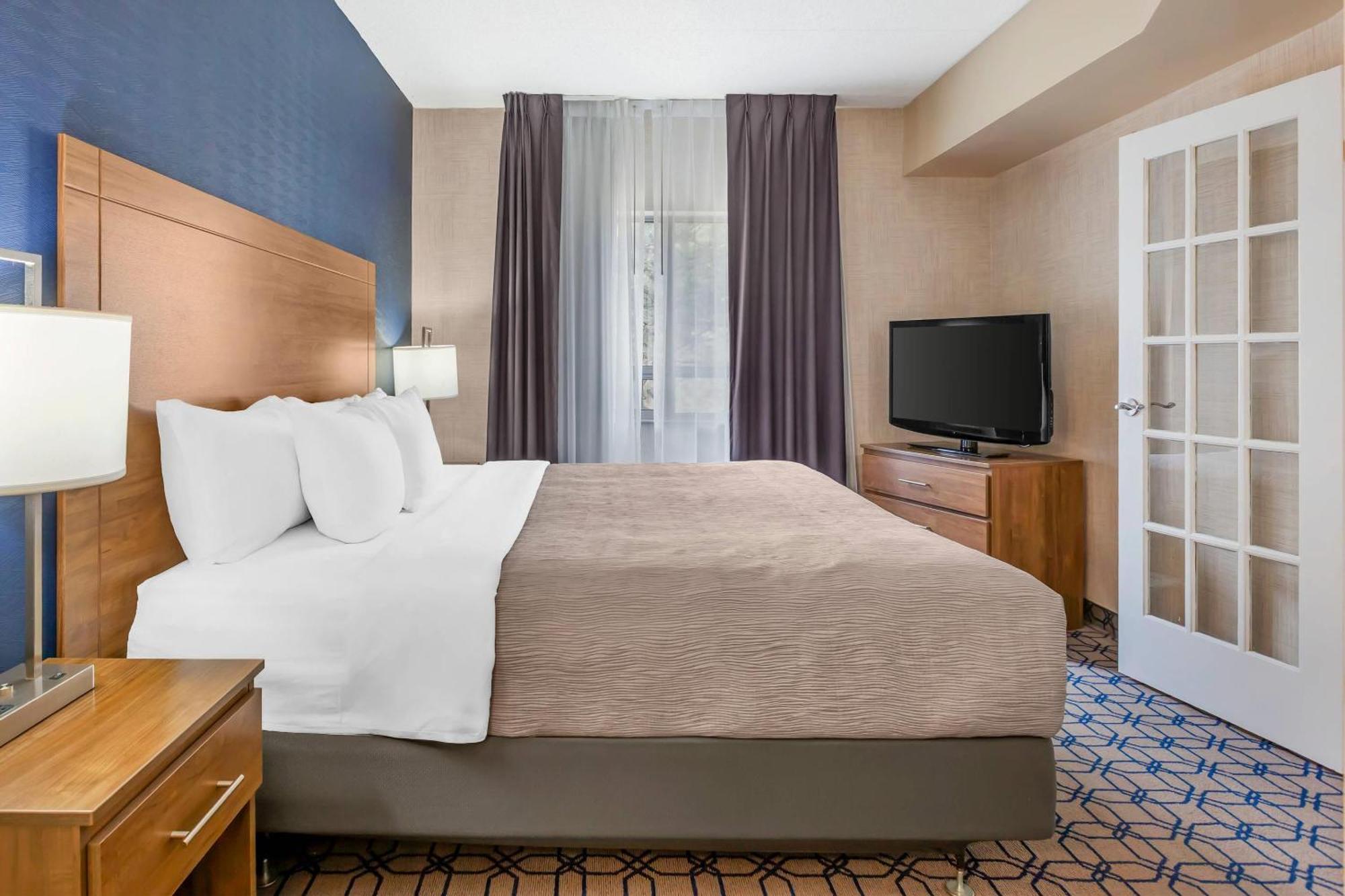 Quality Suites Whitby Buitenkant foto