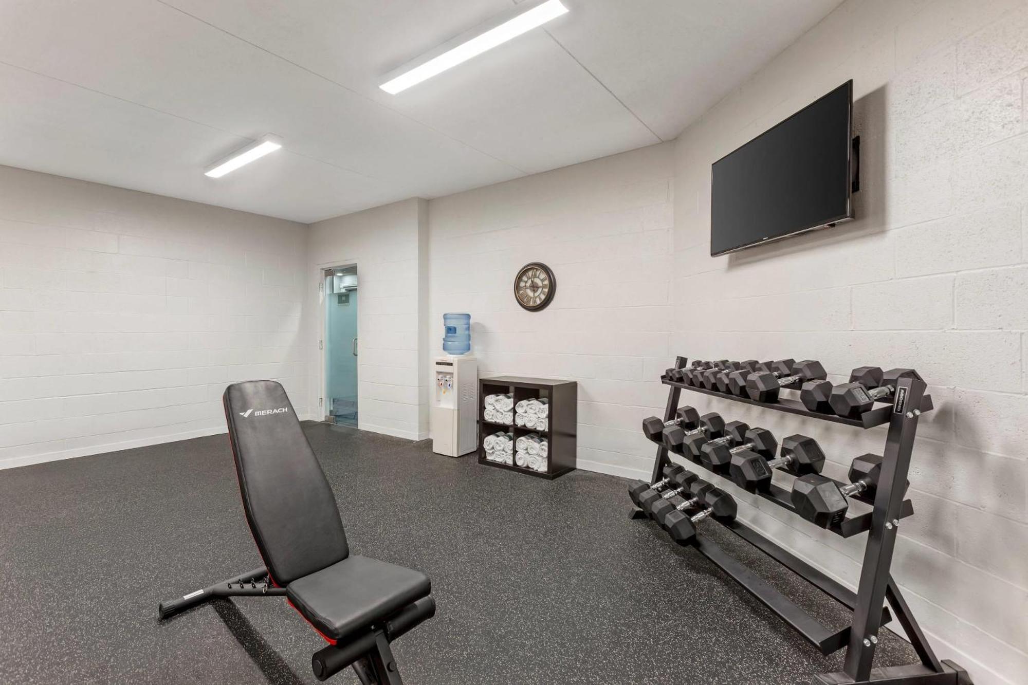 Quality Suites Whitby Buitenkant foto